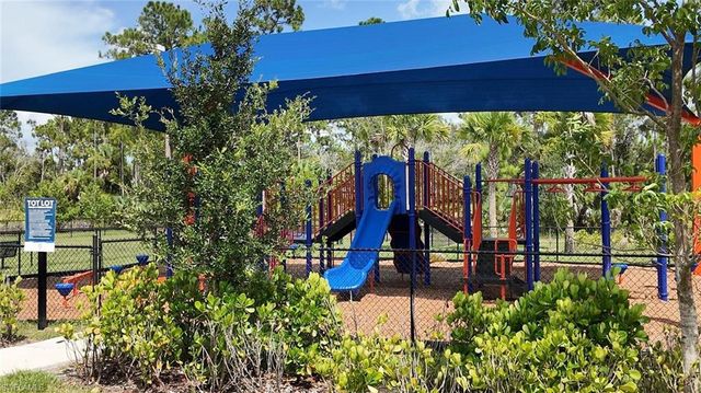 18751 Marlin Kite LN, North Fort Myers, FL 33917