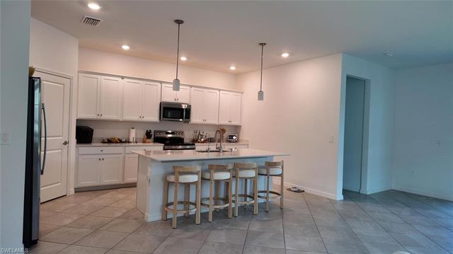 18751 Marlin Kite LN, North Fort Myers, FL 33917