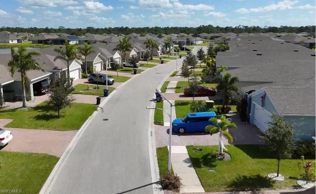 18751 Marlin Kite LN, North Fort Myers, FL 33917