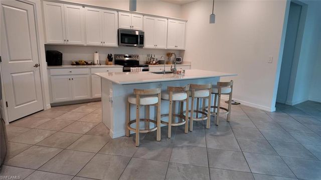 18751 Marlin Kite LN, North Fort Myers, FL 33917