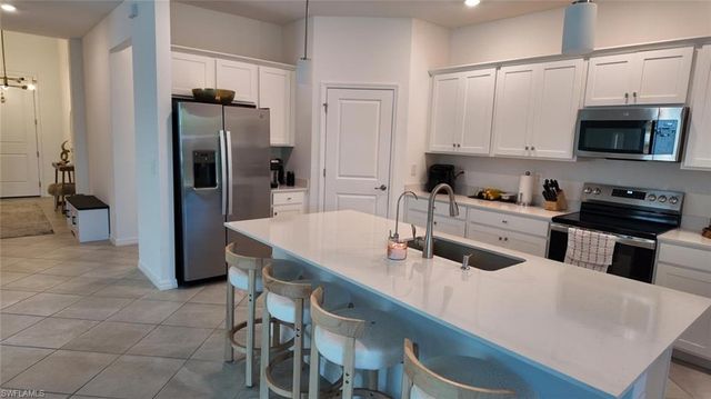 18751 Marlin Kite LN, North Fort Myers, FL 33917