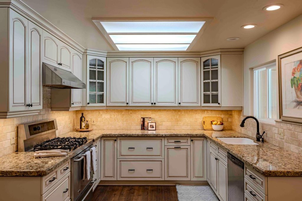 Image 10 of property listing at 6343 N Teilman Avenue, Fresno, CA 93711