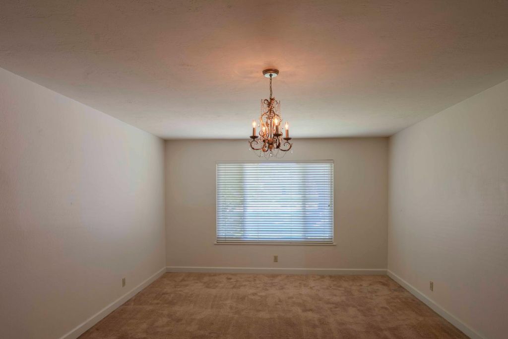 Image 26 of property listing at 6343 N Teilman Avenue, Fresno, CA 93711