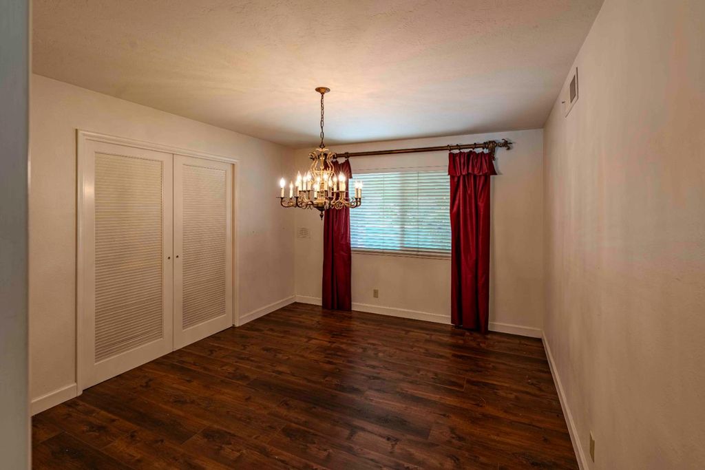 Image 27 of property listing at 6343 N Teilman Avenue, Fresno, CA 93711