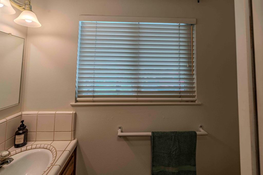 Image 30 of property listing at 6343 N Teilman Avenue, Fresno, CA 93711