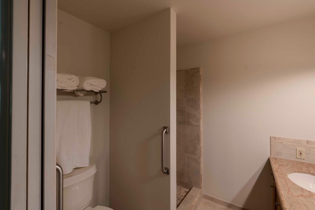 Image 36 of property listing at 6343 N Teilman Avenue, Fresno, CA 93711