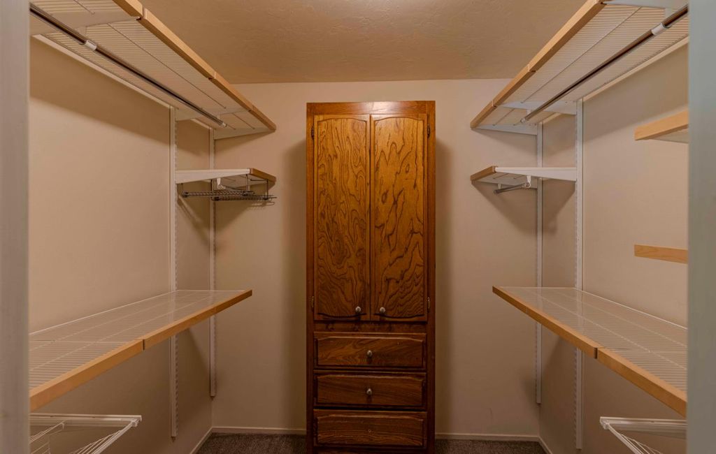 Image 37 of property listing at 6343 N Teilman Avenue, Fresno, CA 93711
