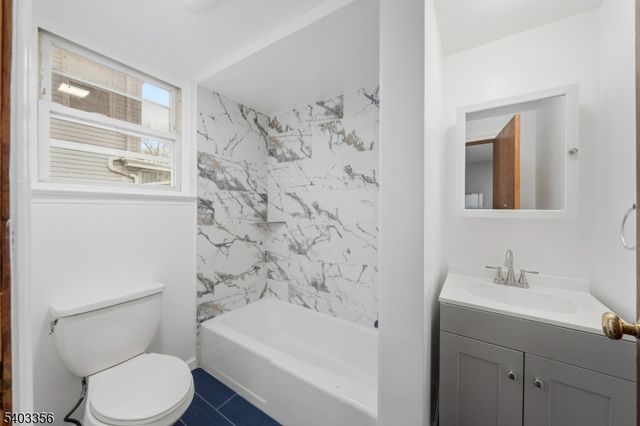 207 W Grand St, Elizabeth City, NJ 07202