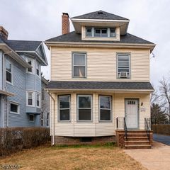 207 W Grand St, Elizabeth City, NJ 07202