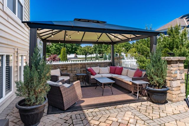 1470 Carnoustie Circle, Grove City, OH 43123