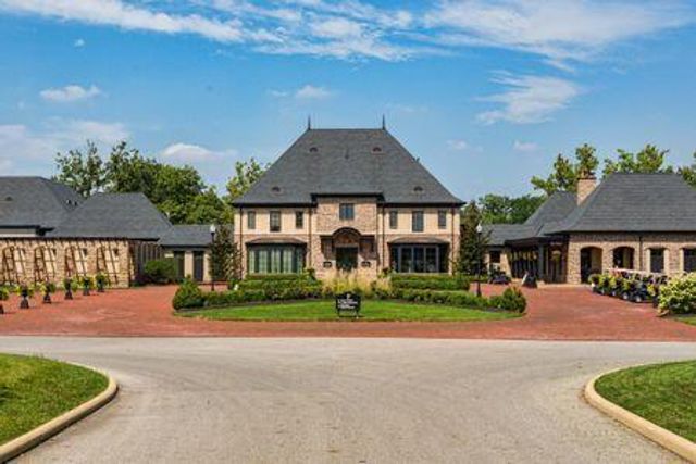 1470 Carnoustie Circle, Grove City, OH 43123