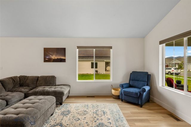 607 Butler Creek Avenue, Belgrade, MT 59714