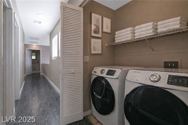 9628 Gisborn Drive, Las Vegas, NV 89147