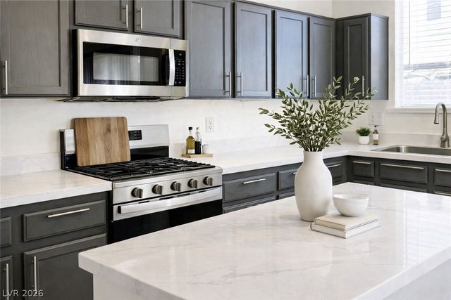 9628 Gisborn Drive, Las Vegas, NV 89147