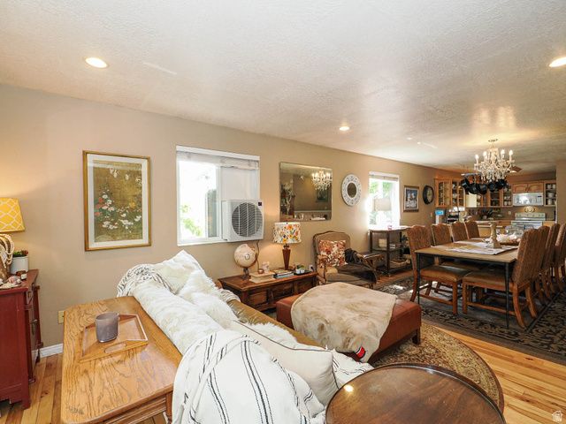 937 E FOREST VIEW AVE, Salt Lake City, UT 84106