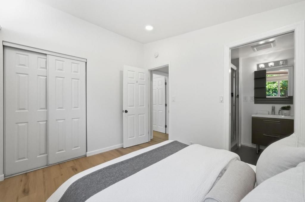 Image 14 of property listing at 1377 Sandia Avenue, Sunnyvale, CA 94089