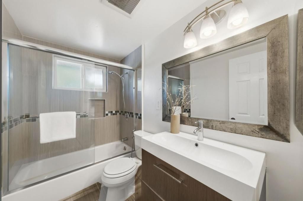 Image 17 of property listing at 1377 Sandia Avenue, Sunnyvale, CA 94089