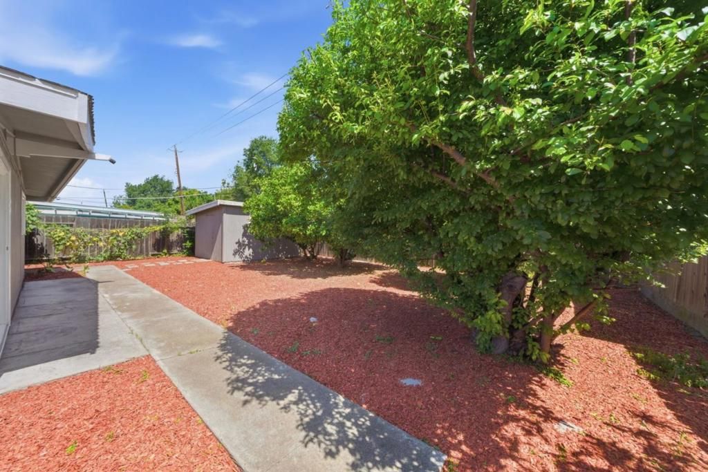 Image 21 of property listing at 1377 Sandia Avenue, Sunnyvale, CA 94089