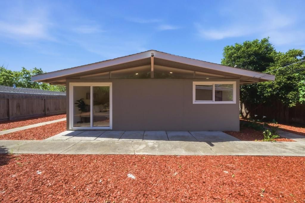 Image 23 of property listing at 1377 Sandia Avenue, Sunnyvale, CA 94089