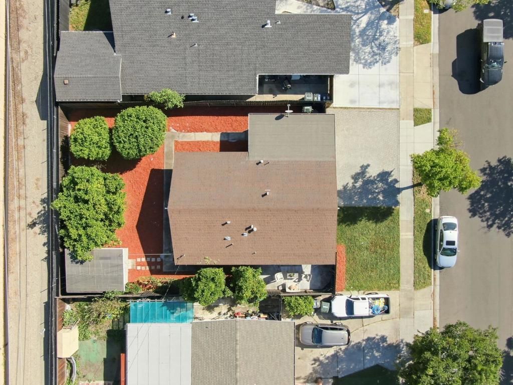 Image 27 of property listing at 1377 Sandia Avenue, Sunnyvale, CA 94089