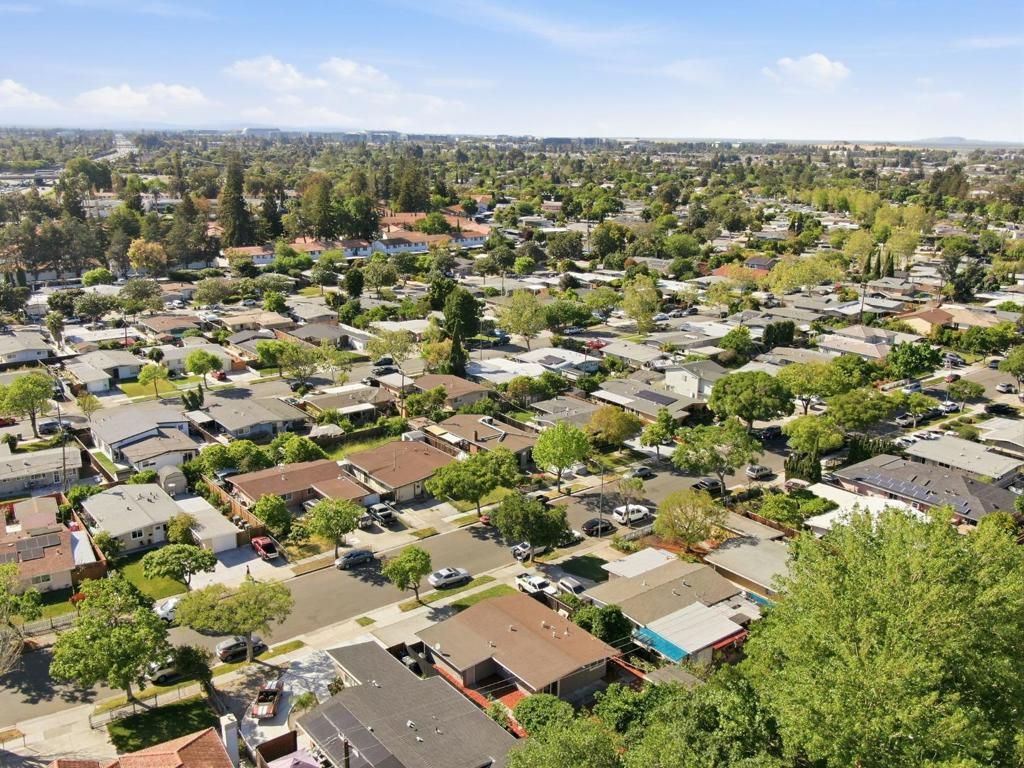 Image 28 of property listing at 1377 Sandia Avenue, Sunnyvale, CA 94089