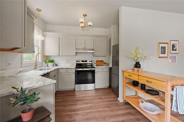 30 Division Street 68, Providence, RI 02909