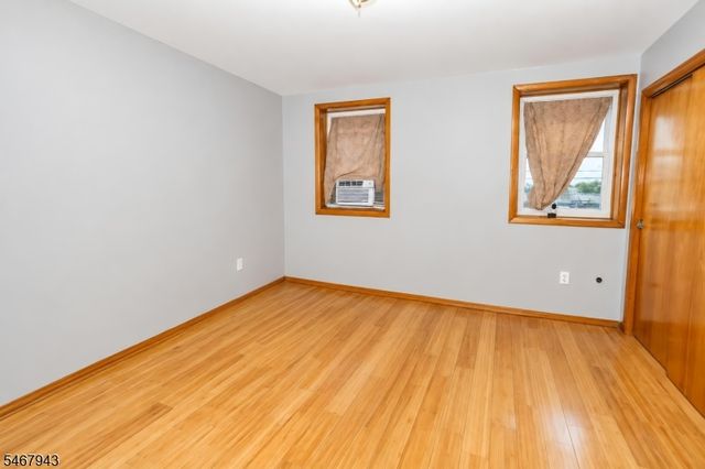 592 N 6TH ST, Newark City, NJ 07107