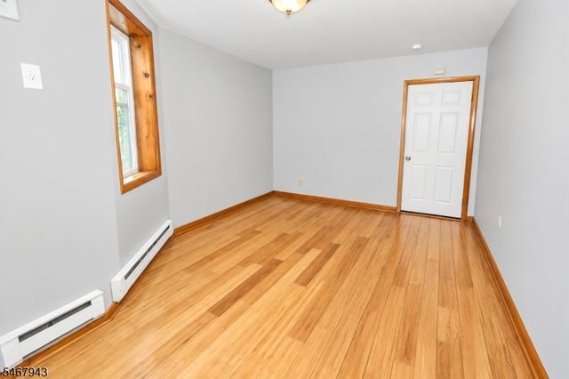 592 N 6TH ST, Newark City, NJ 07107