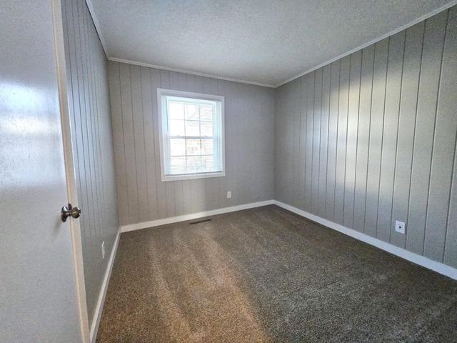 2906 La Rosa Drive, Grove City, OH 43123