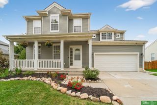 2006 Diane Street, Papillion, NE 68046