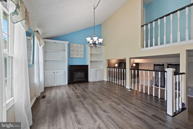 2960 ROSE CROWN CIR, Pasadena, MD 21122