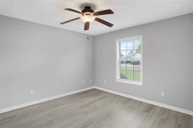 129 Cassy Drive, Sulphur, LA 70663