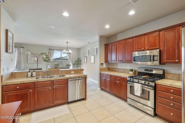 11017 Lamour Lane, Reno, NV 89521