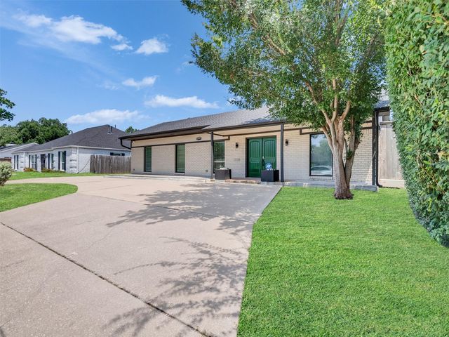 6206 San Felipe Street, Houston, TX 77057
