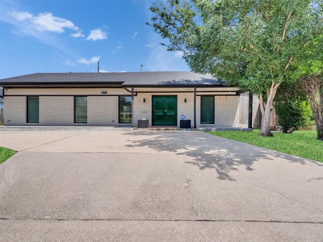 6206 San Felipe Street, Houston, TX 77057