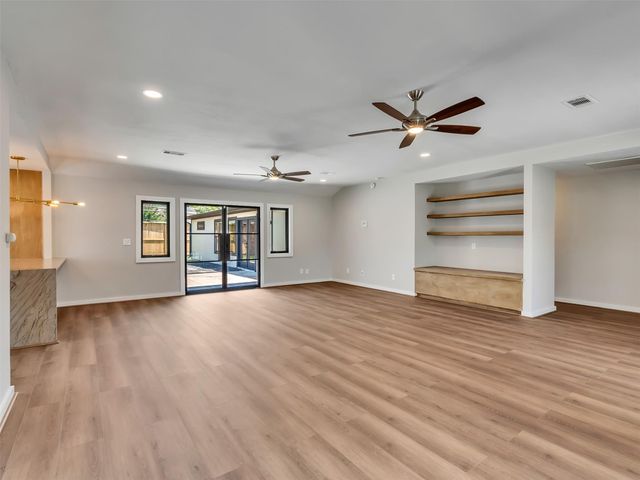 6206 San Felipe Street, Houston, TX 77057