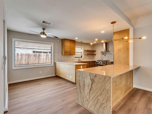 6206 San Felipe Street, Houston, TX 77057