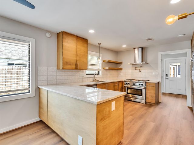 6206 San Felipe Street, Houston, TX 77057