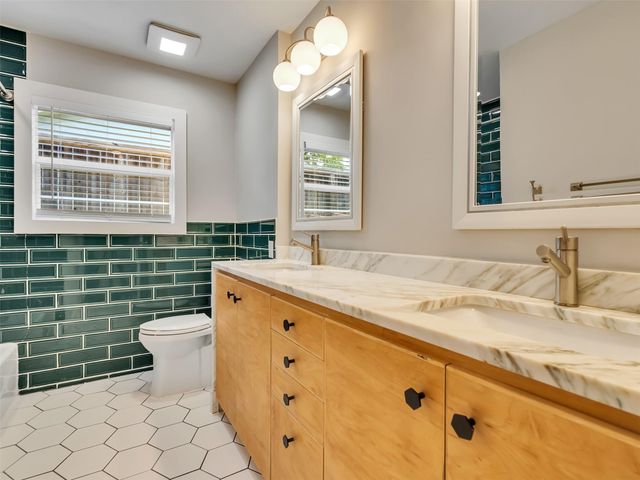 6206 San Felipe Street, Houston, TX 77057