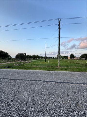 2310 Hopkins Road, Beasley, TX 77417