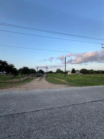 2310 Hopkins Road, Beasley, TX 77417