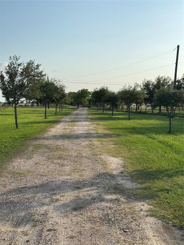 2310 Hopkins Road, Beasley, TX 77417