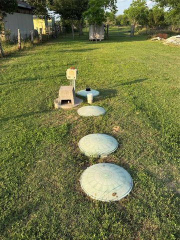 2310 Hopkins Road, Beasley, TX 77417