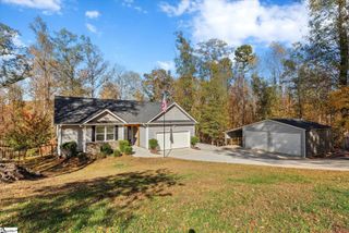 126 Randolph Court, Woodruff, SC 29388