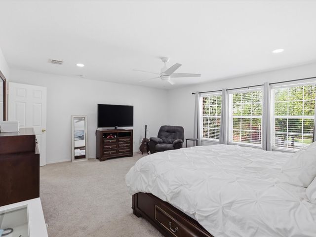 4505 Heron Pond Lane, Denton, TX 76208