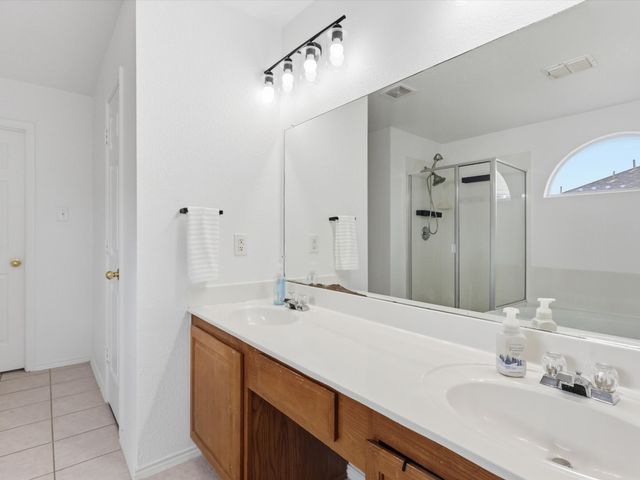 4505 Heron Pond Lane, Denton, TX 76208