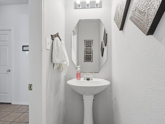 4505 Heron Pond Lane, Denton, TX 76208