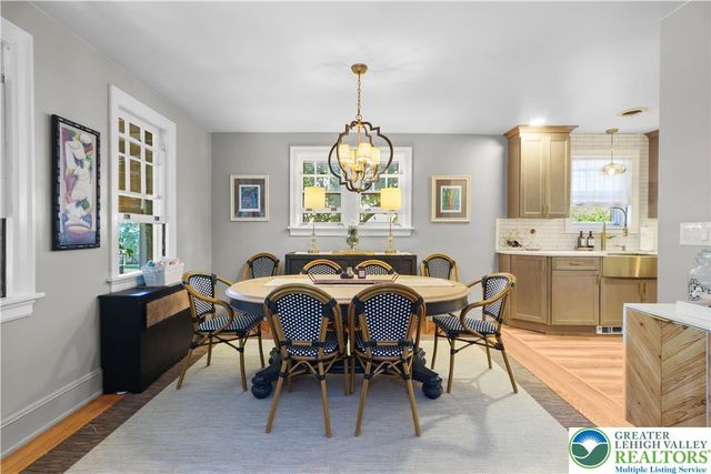 2223 Hackett Avenue, Easton, PA 18045