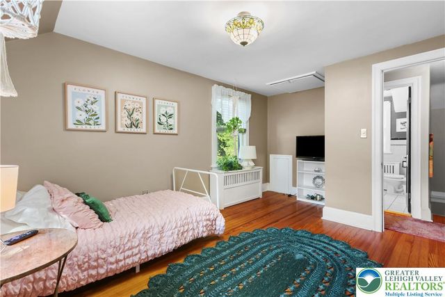 2223 Hackett Avenue, Easton, PA 18045