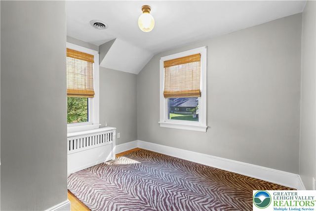 2223 Hackett Avenue, Easton, PA 18045